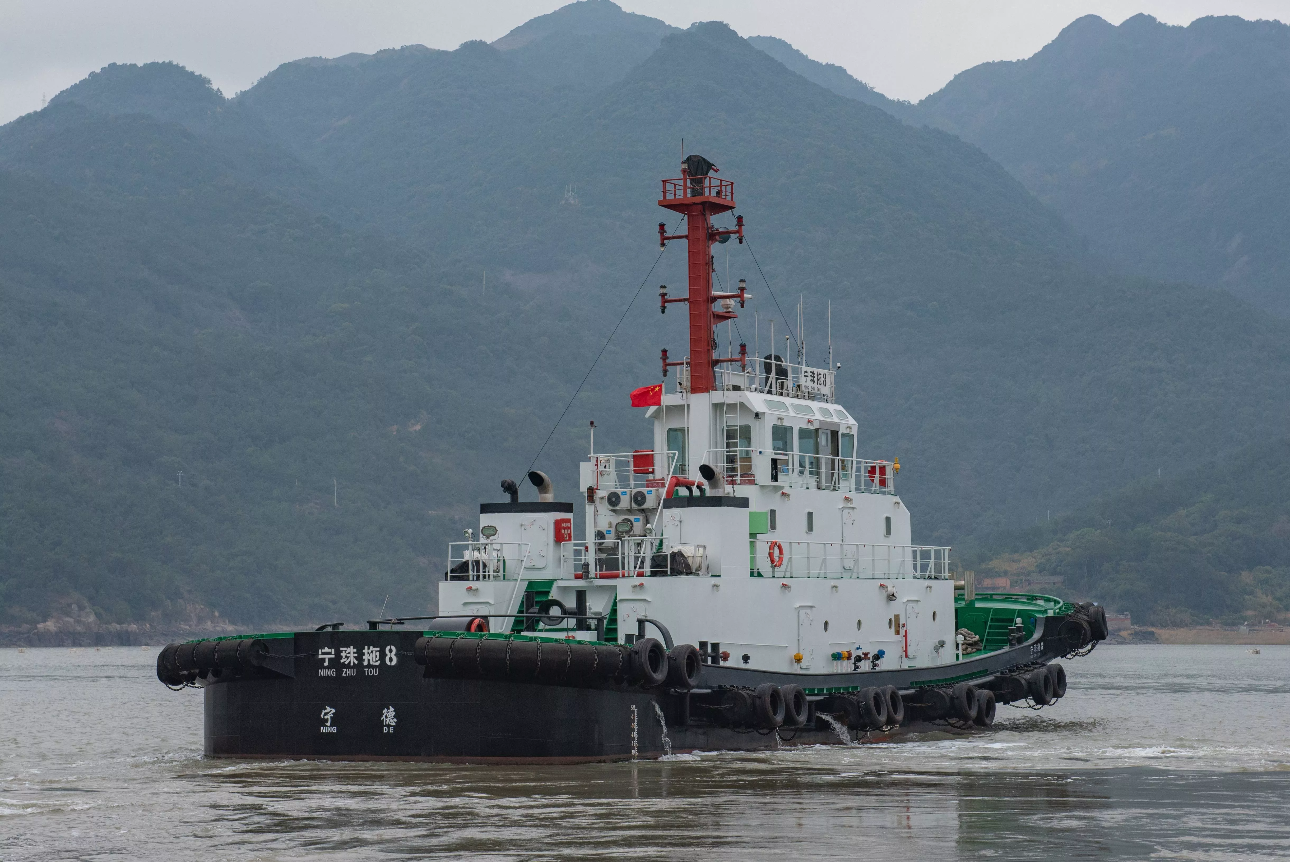宁珠拖8
